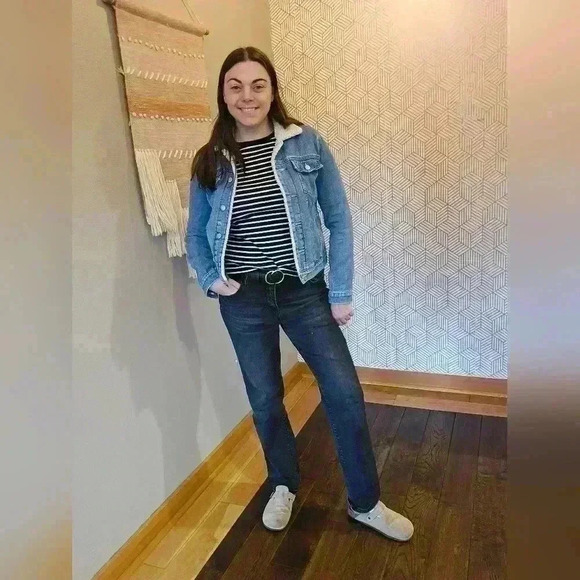 Gap for GOOD Classic Light Weight Denim Jacket w/ Wool Collar - Picture 3 of 5